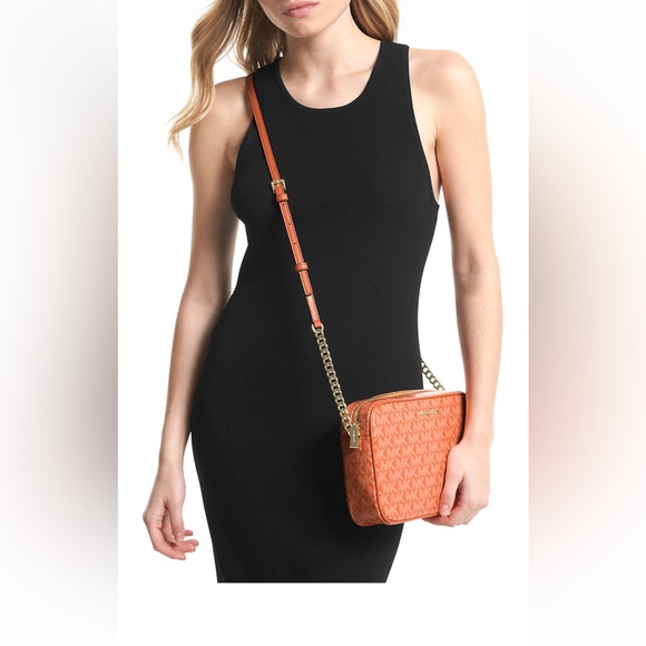 Michael Kors Large Jet Set Large Orange Crossbody NWT - Picture 2 of 5